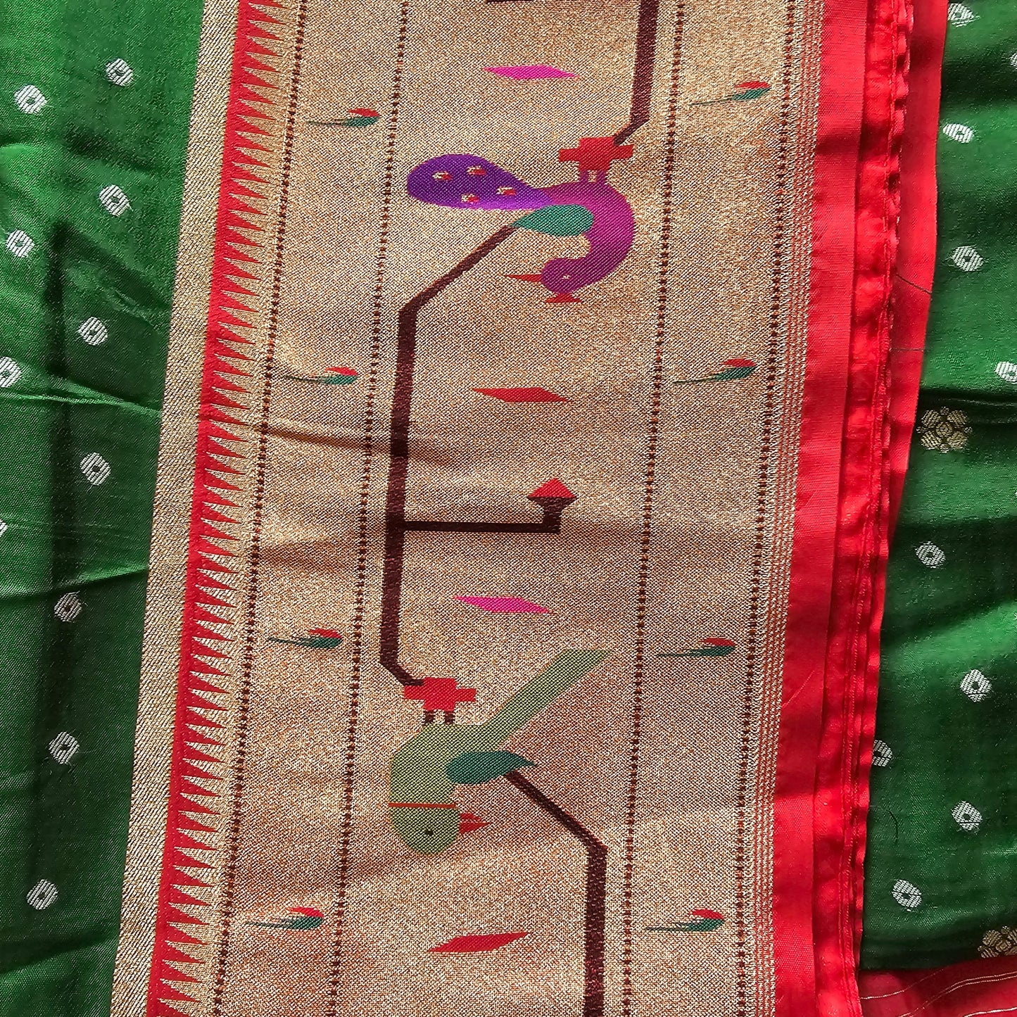 Green Bandini saree Paithani Border